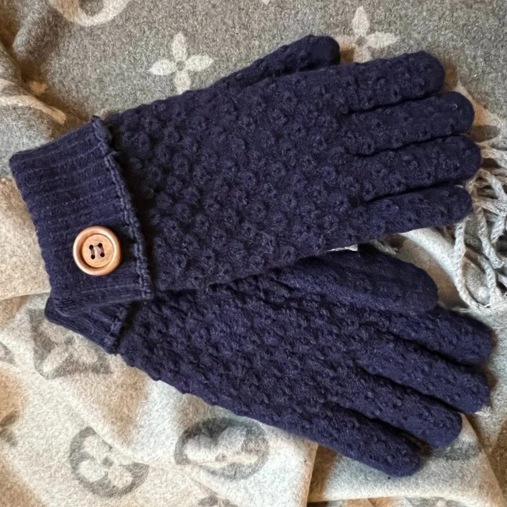 New Own Style Women’s Winter Gloves W/ Button Details in Blue